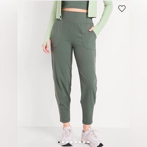 GUC! Old Navy High Waist Elevate Active Joggers, Size L